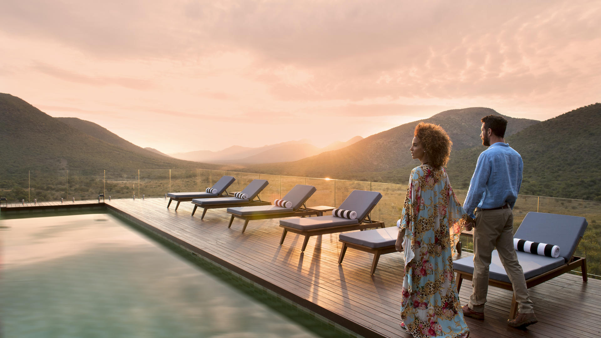 Travel With Like-Minded People